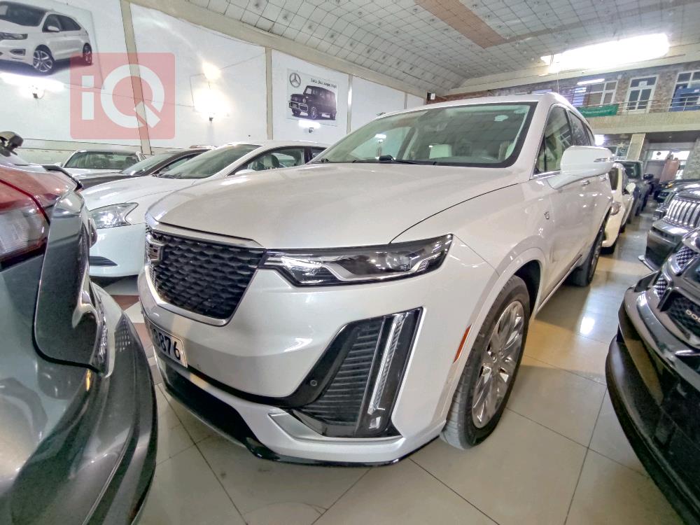 کادیلاک XT6